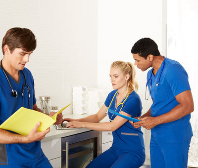 Why Do Doctors Nurses Wear Scrubs? Benefits of Wearing Scrubs